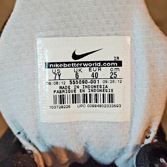 Nike Revolution - Picture 9 of 9